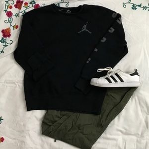Air Jordan Sweater